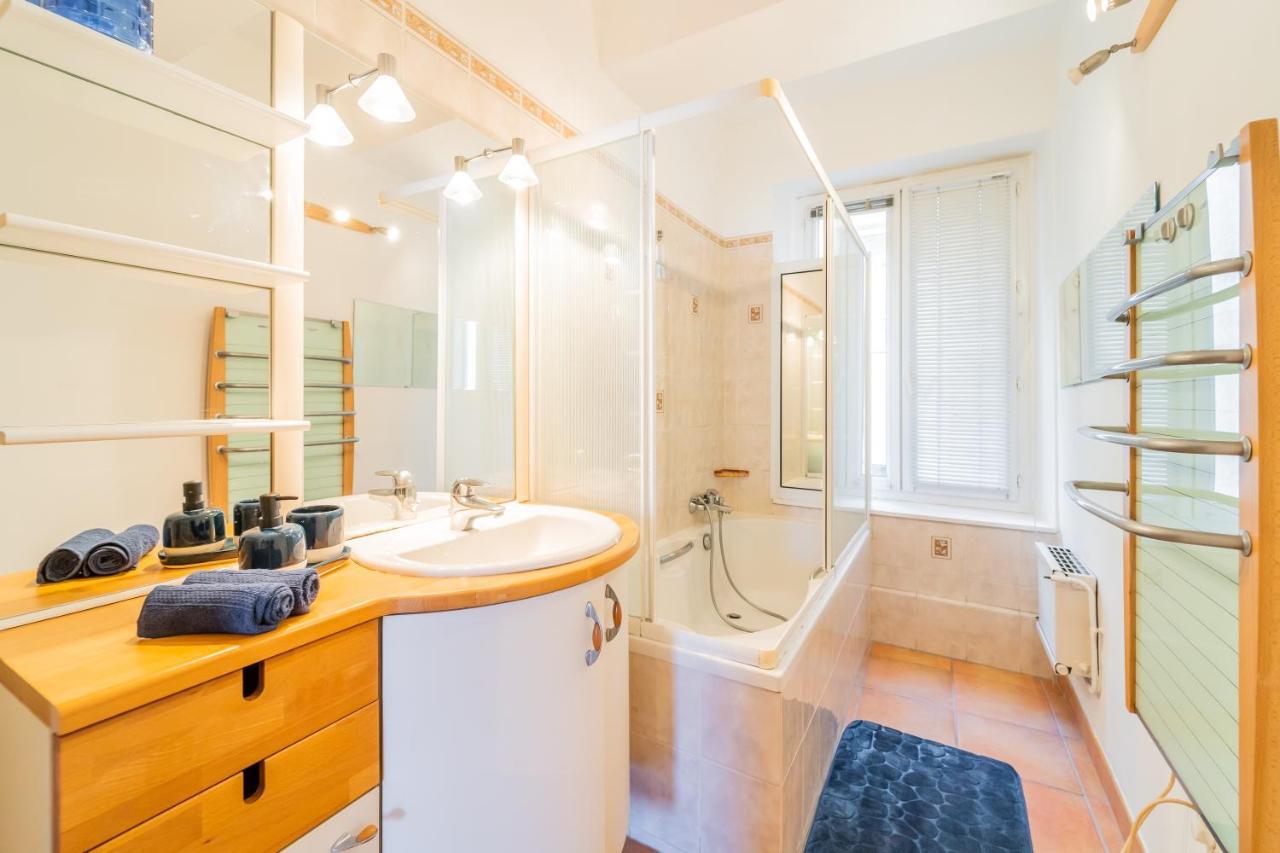 Appartement Magnifique 105M2 Au Coeur Du Vieux-Port à Marseille Extérieur photo